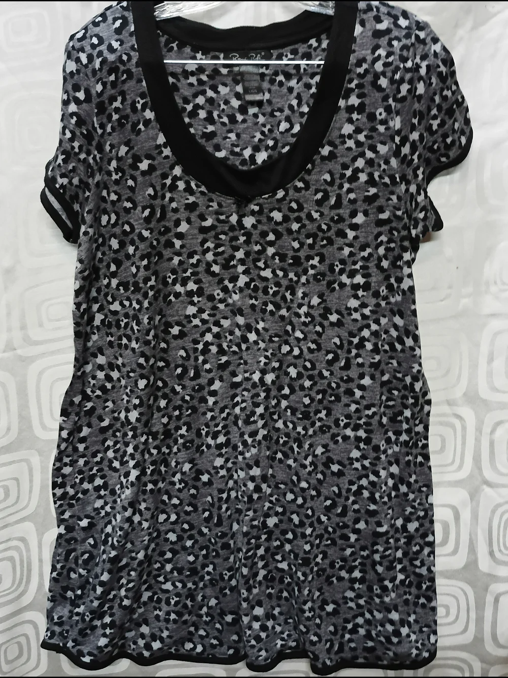 Rene Rofe Black & Gray Leopard Scoop Neck Sleep Top